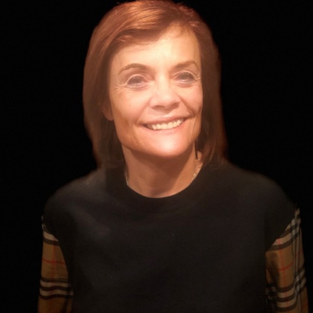Meet your Posher, Carine